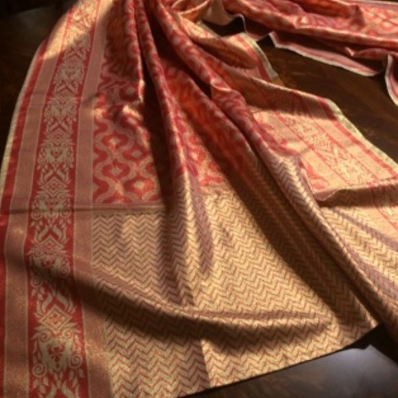 Gorgeous Printed Banarasi Style Dupatta/Scarf/Wrap/Stole - New - Picture 3 of 10